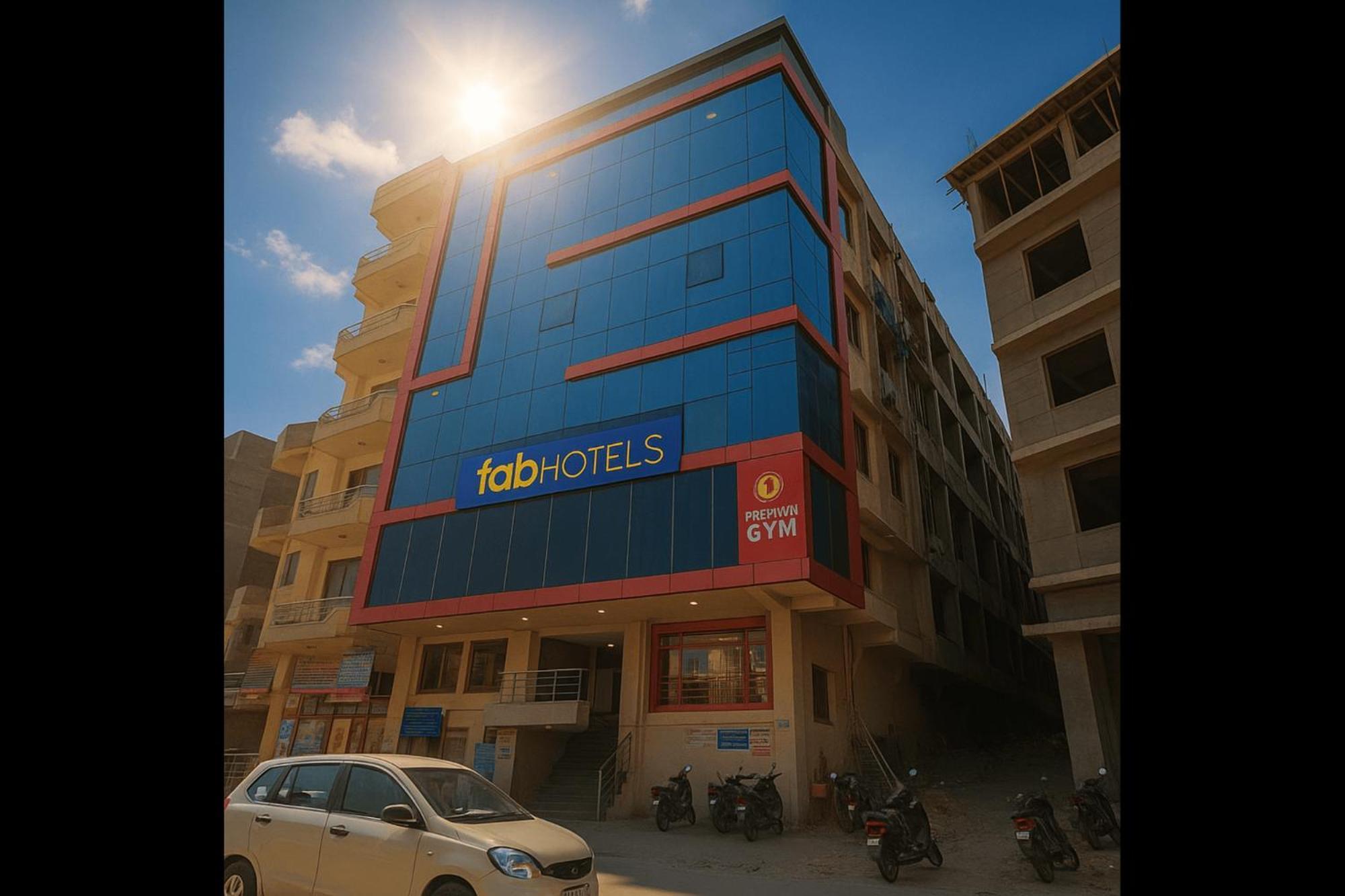 Fabhotel The Golf Inn 诺伊达 外观 照片